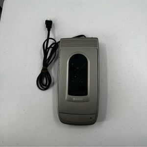 Kinyo 1‎ Way VHS Gray Video Cassette Rewinder TESTED AND WORKS Vintage